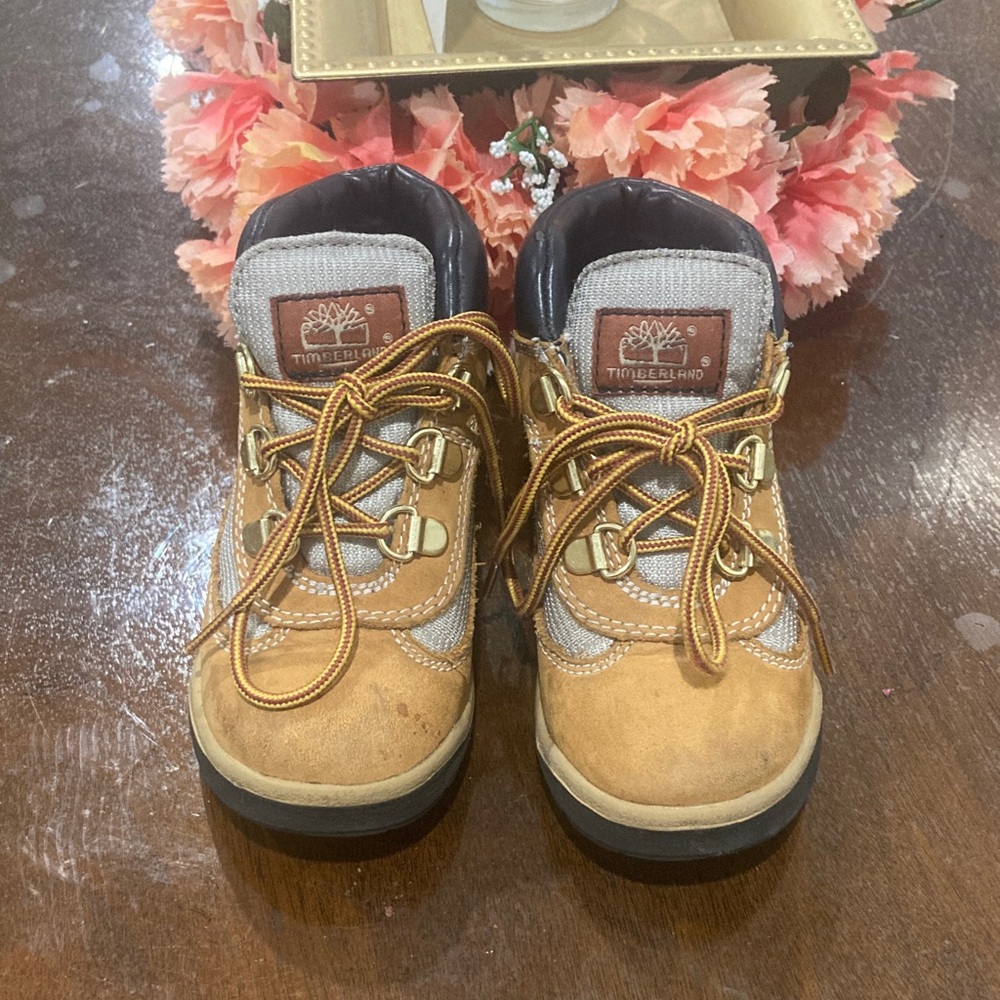 Timberland Kids Tan and Gray Boots 9 toddler .